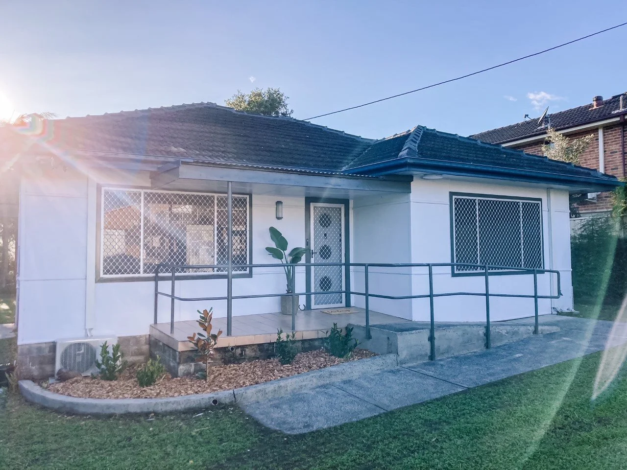 Coastal Wellness Cottage, East Gosford, NSW