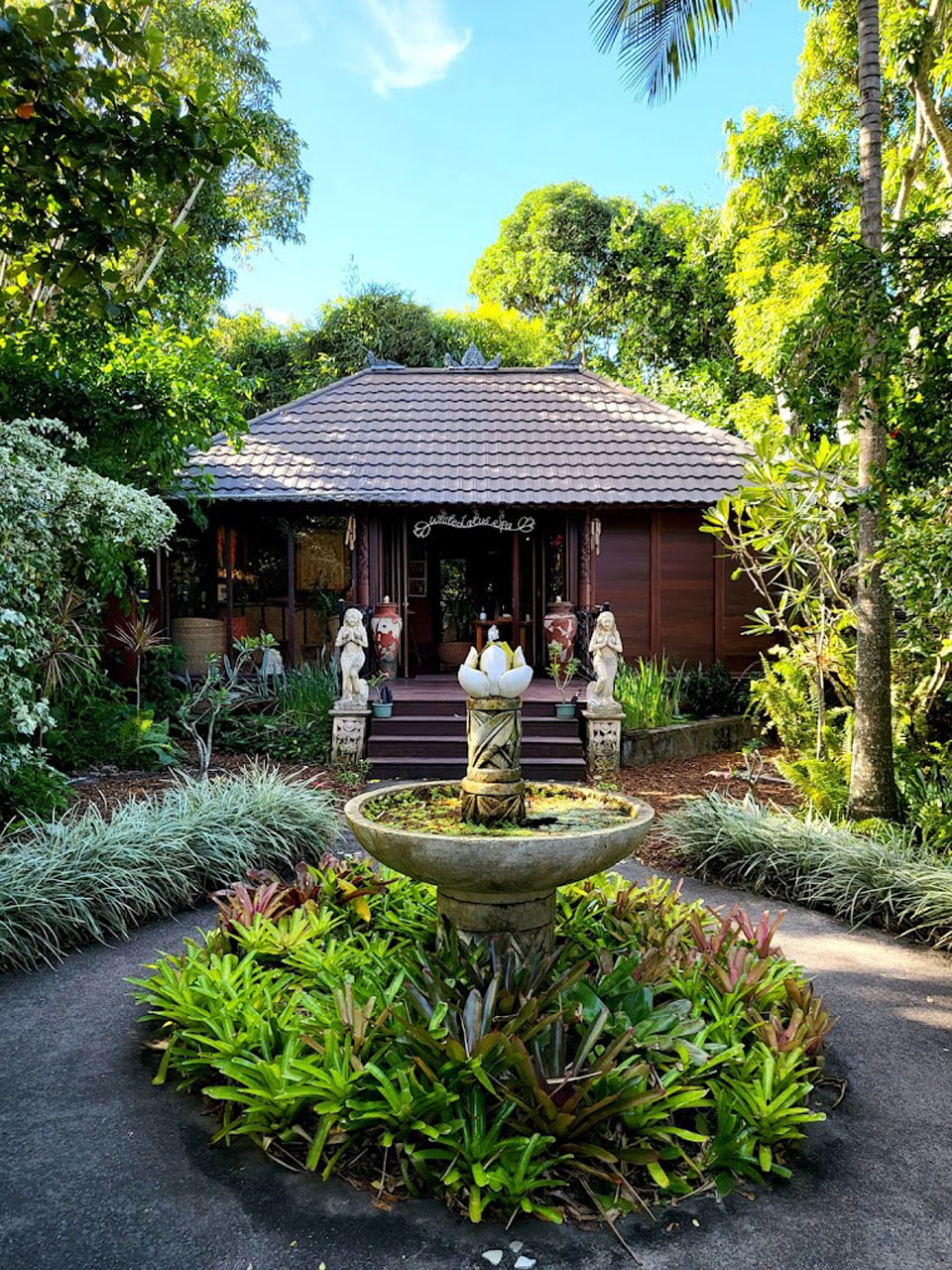White Lotus Tropical Day Spa, Trinity Beach, QLD