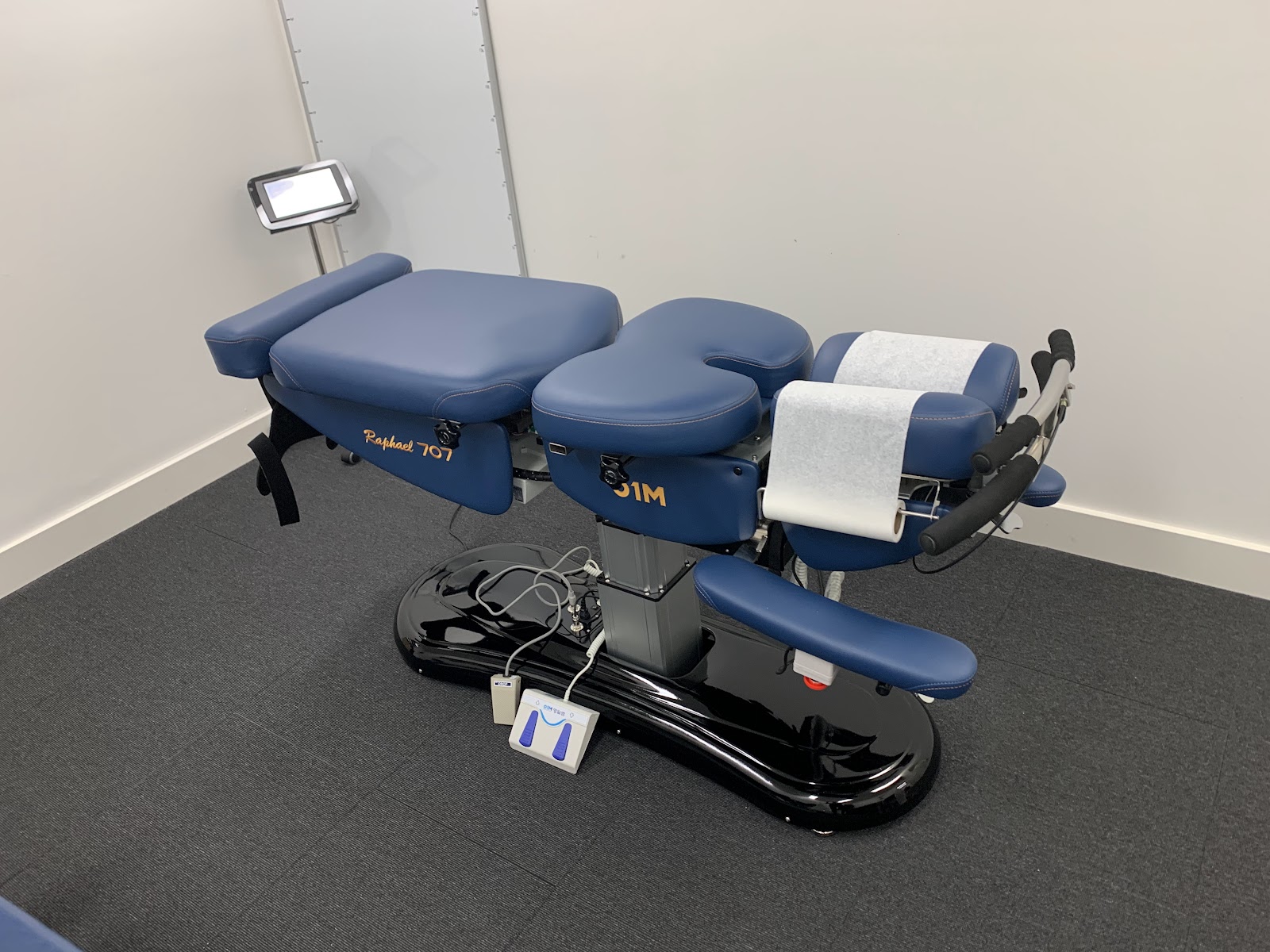 First Chiropractic, Runaway Bay, QLD