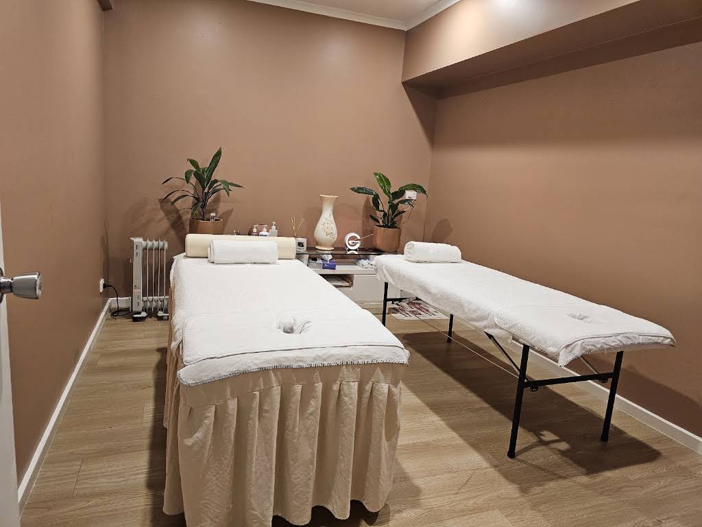 Healing Hands Endeavour, Endeavour Hills, VIC