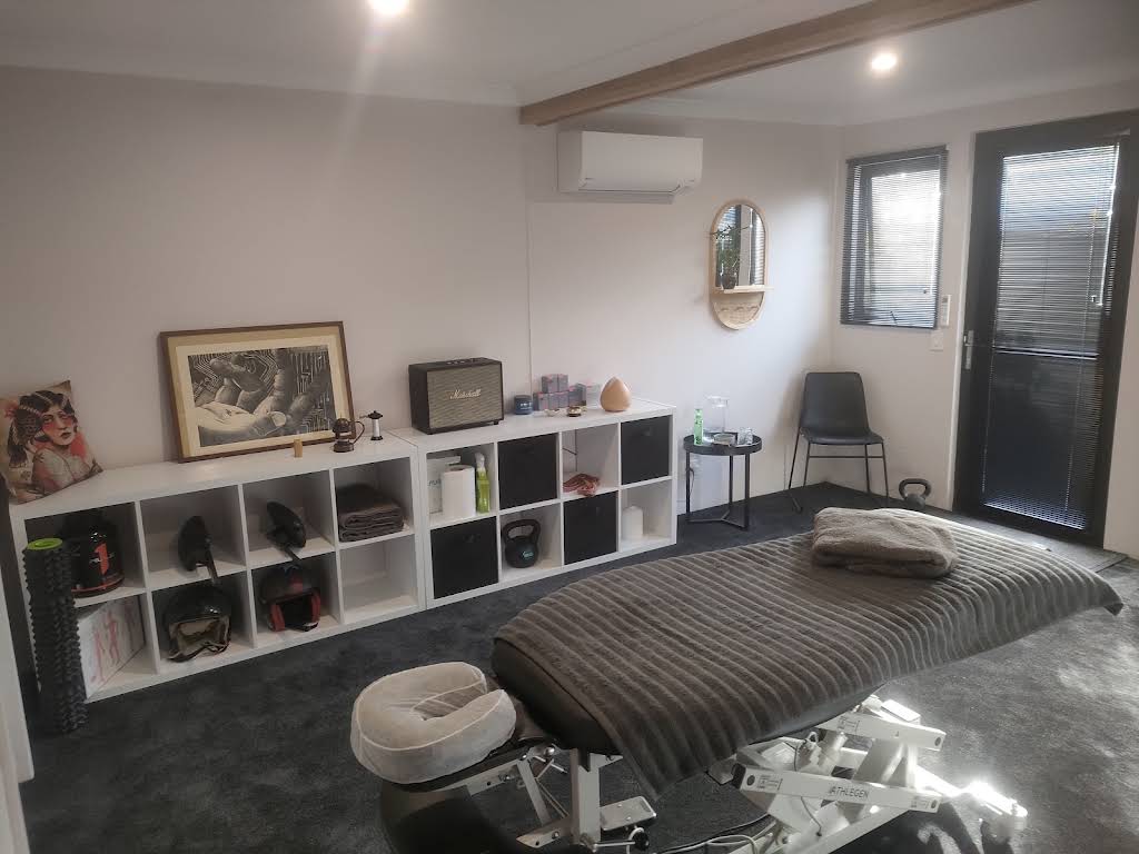 Ultimate Sports Massage, Samson, WA