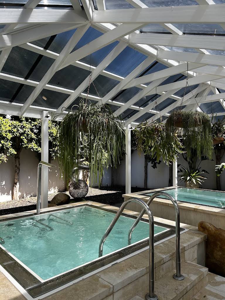Pond Bathhouse, Mornington, VIC