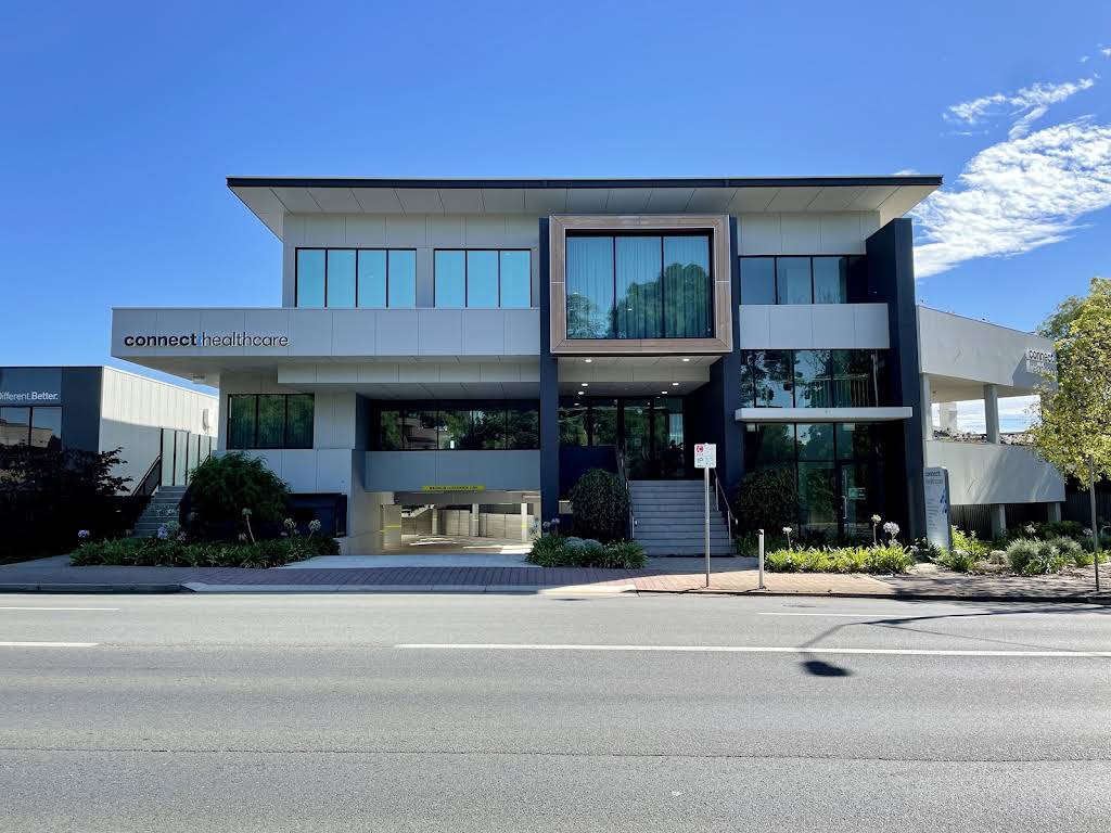 Roberto Damaskos, Norwood, SA