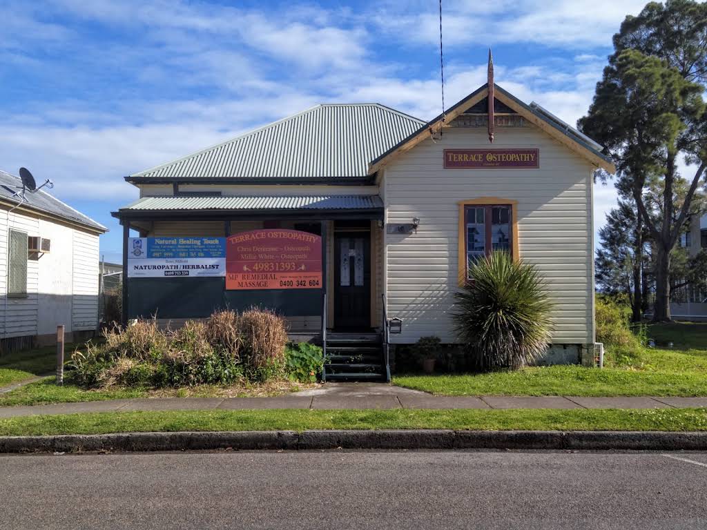 RAYMOND~TERRACE~OSTEOPATHY, Raymond Terrace, NSW