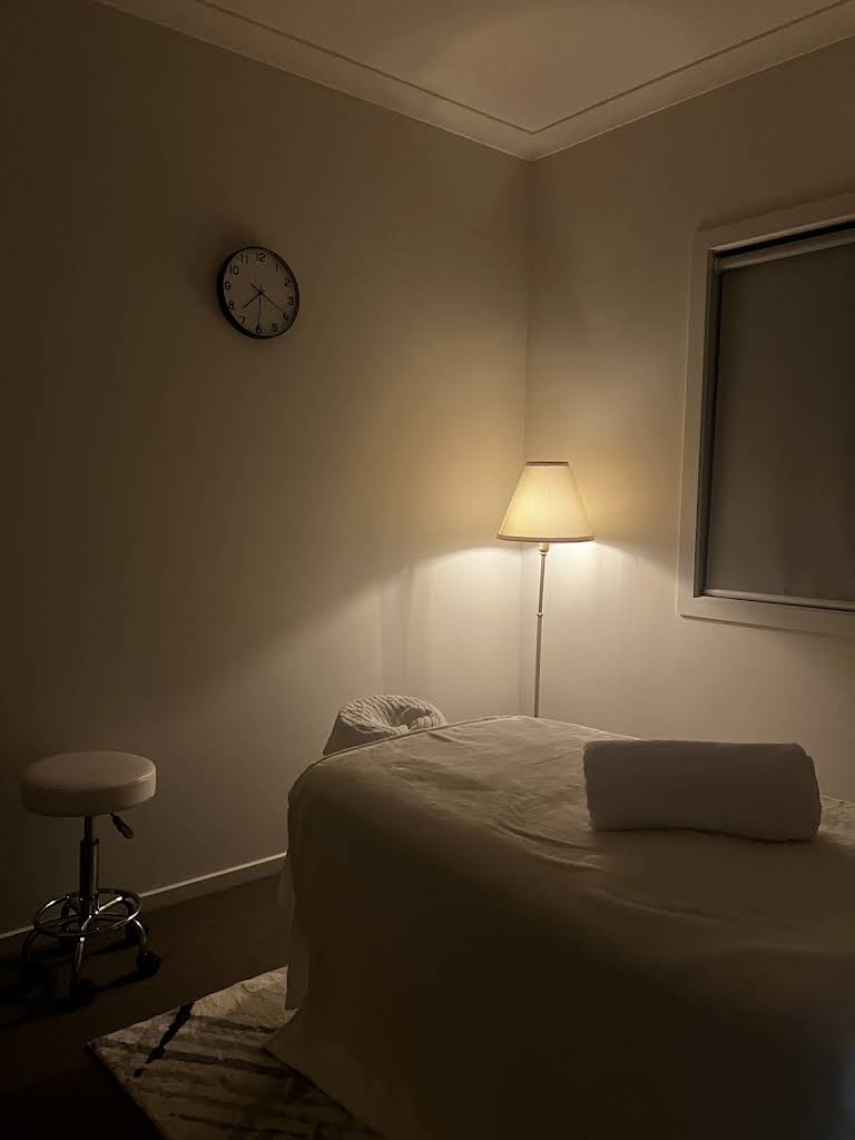 Her Day Remedial Massage, Clyde North, VIC