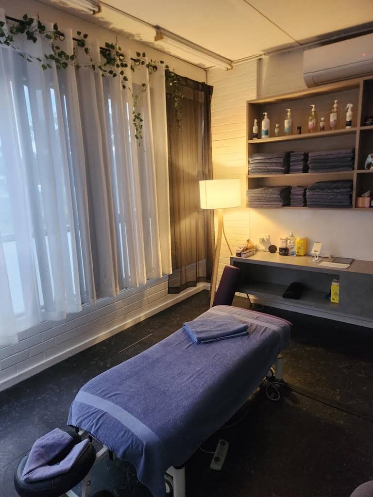 Emjay Therapies, Kilsyth, VIC