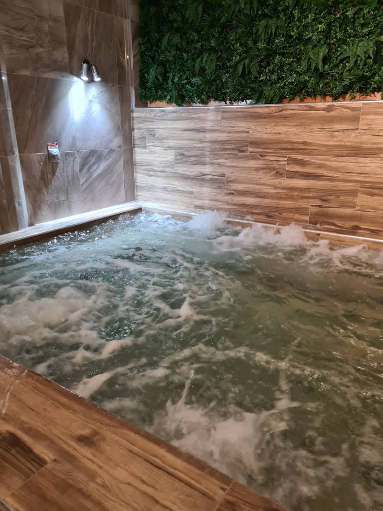 Evergreen Spa Bathhouse & Massage, Woolloongabba, QLD